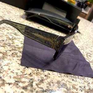 Yves Saint Laurent Sun Glasses